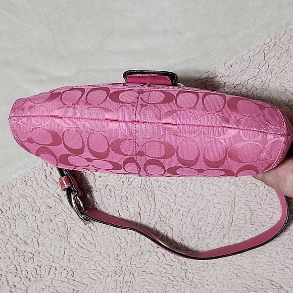 Coach Authentic Y2K Pink Hobo Shoulder Bag - Picture 6 of 14